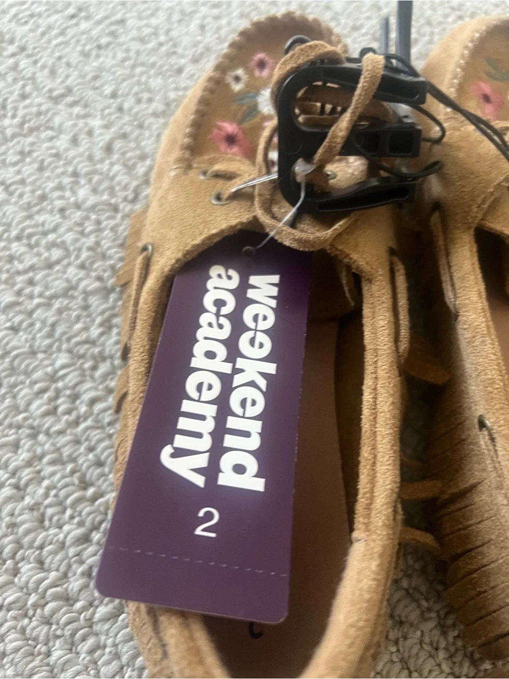 Weekend Academy Girls' Embroidered Floral Moccasin NWT Size2 $8